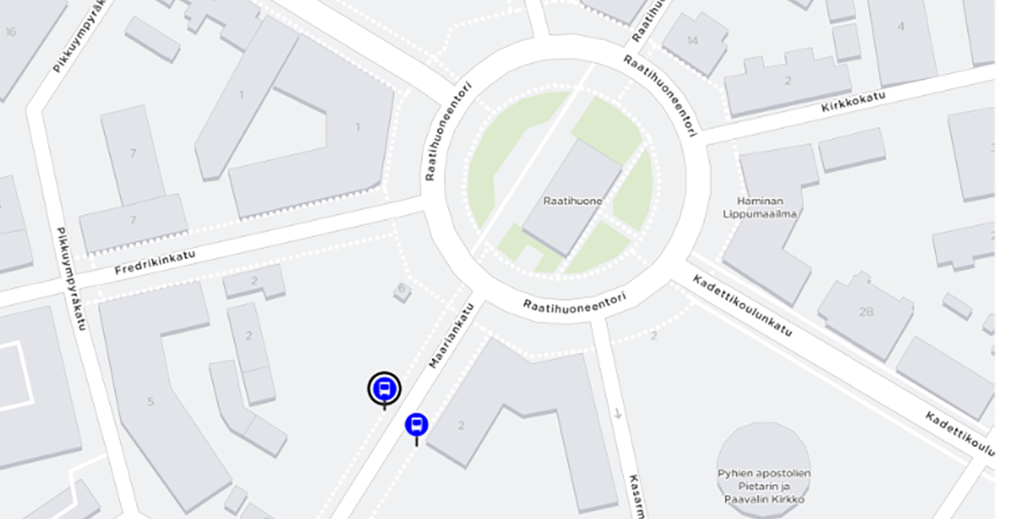 kartta jossa näkyy missä Maariankadun pysäkit sijaitsevat eli Raatihuoneen torin läheisyydessä