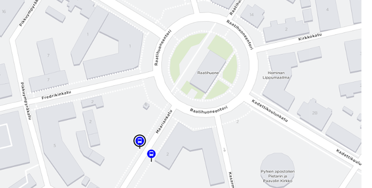 kartta jossa näkyy missä Maariankadun pysäkit sijaitsevat eli Raatihuoneen torin läheisyydessä